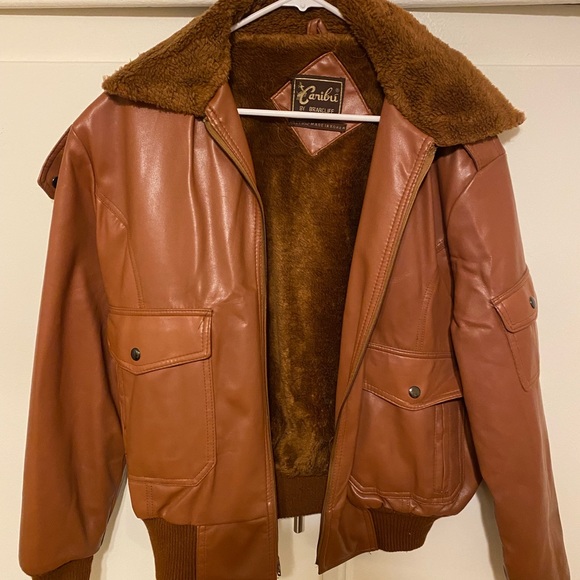 Vintage Leather Jacket - Picture 4 of 4